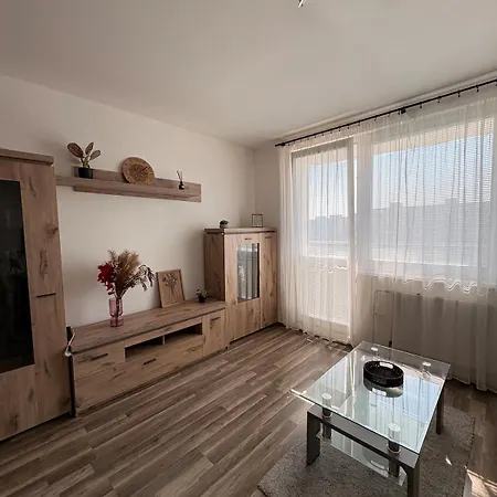 Apartman Utulny S Vyhladom Na Hrad *